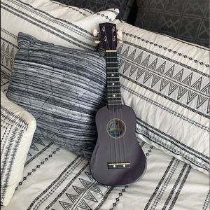 Ukulele, Diamond Head